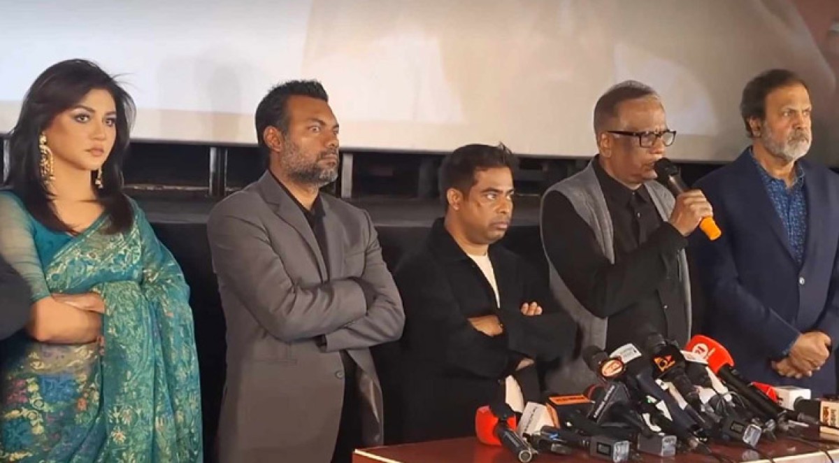 আহমেদ রুবেলকে উৎসর্গ করা হলো ‘পেয়ারার সুবাস’ আহমেদ রুবেলকে উৎসর্গ করা হলো ‘পেয়ারার সুবাস’